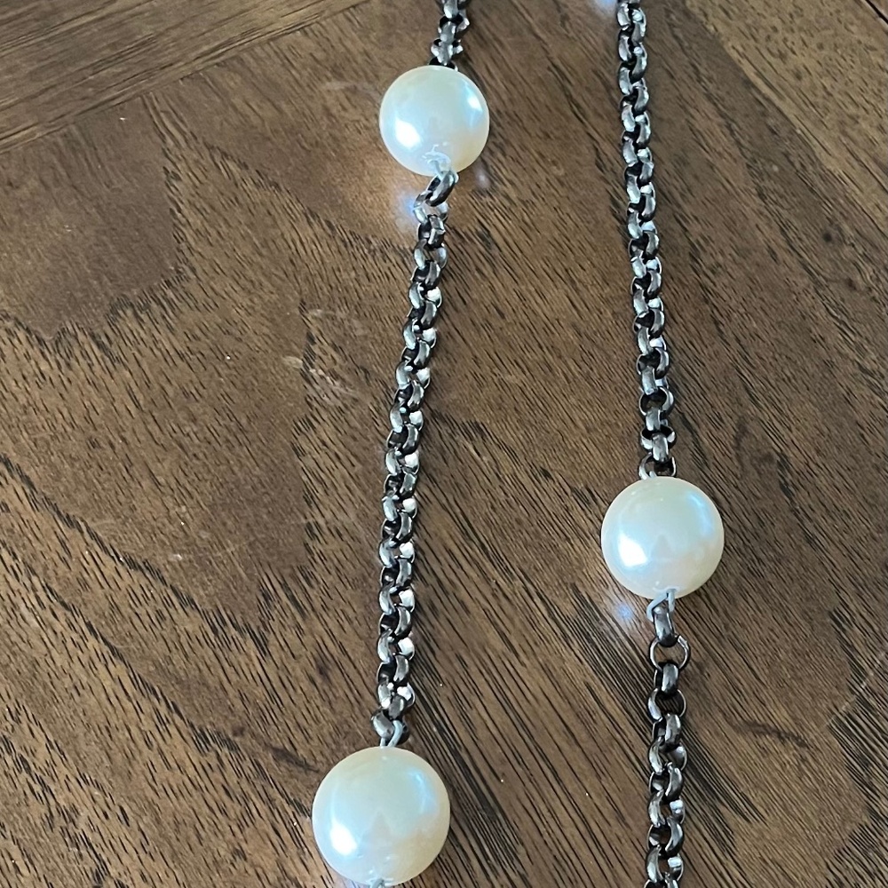 Gunmetal Rollo chain and large fashion Pearl Necklace